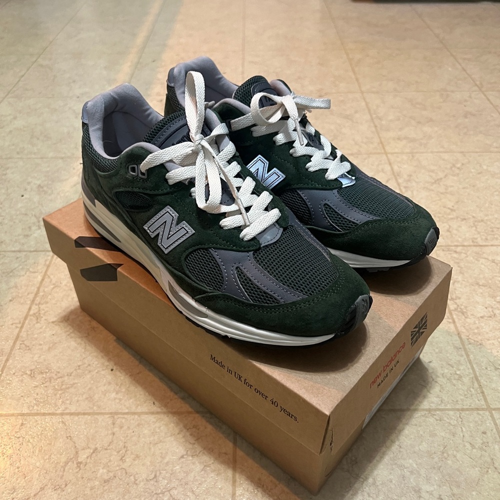 New Balance 991v2 Made in UK Kombu Green 8 Men